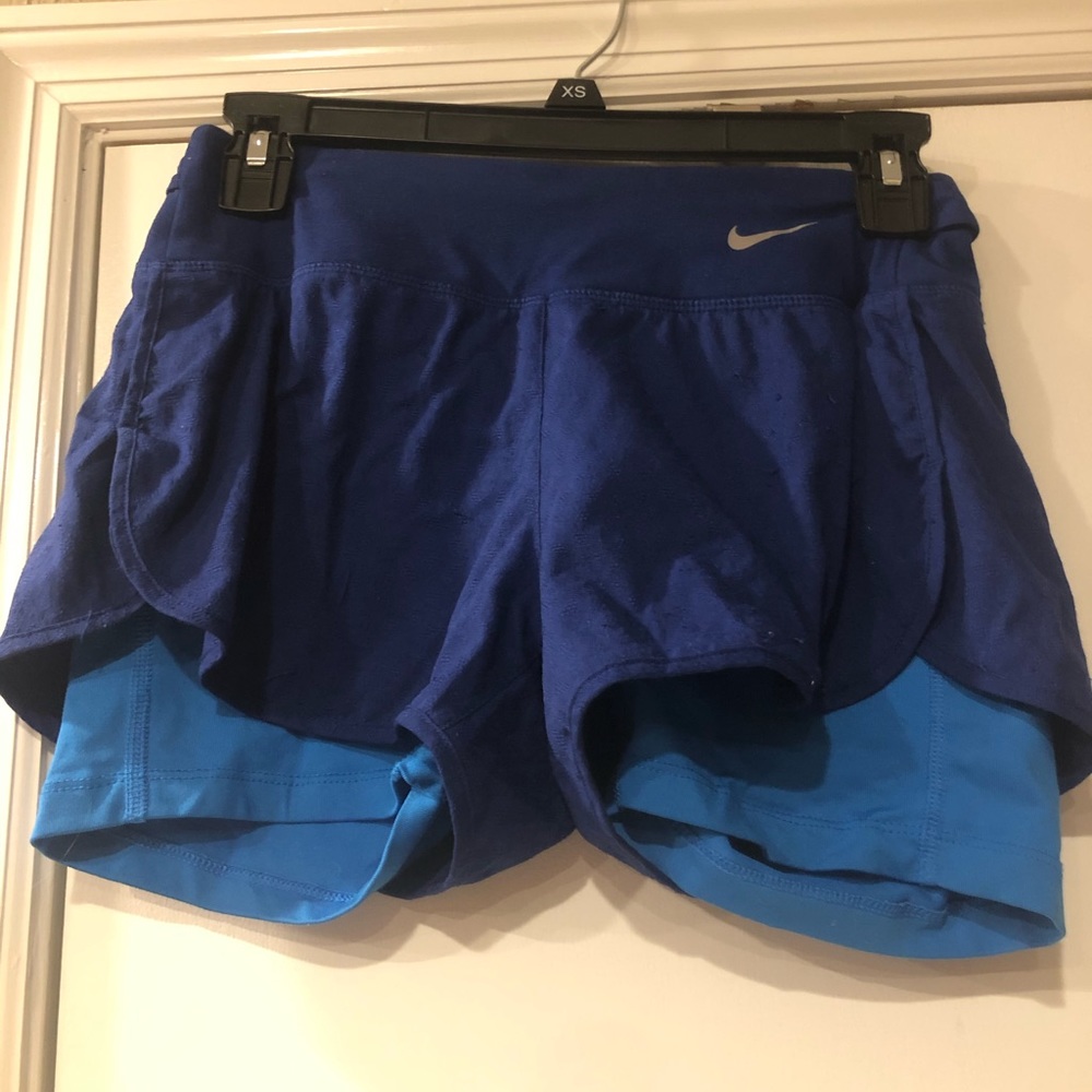 Nike women’s athletic shorts size xs